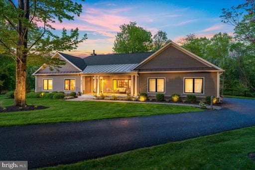 8103 MOJAVE COURT
