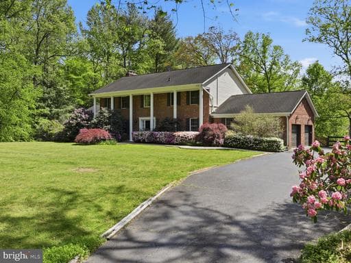 5605 SMOKE RISE LANE - Photo 1