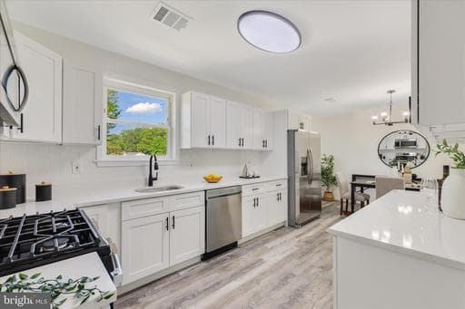 6810 SURRATTS ROAD - Photo 1