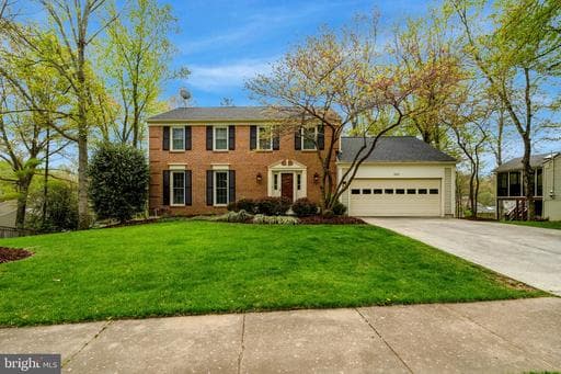 10719 OAKENSHAW COURT - Photo 1