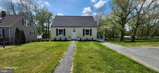 714 CROSBY ROAD - Photo 1