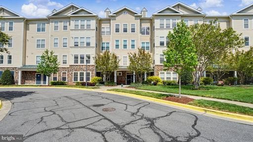 311 HIGH GABLES DRIVE 106 - Photo 1