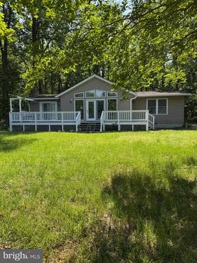 708 MONUMENT DRIVE - Photo 1