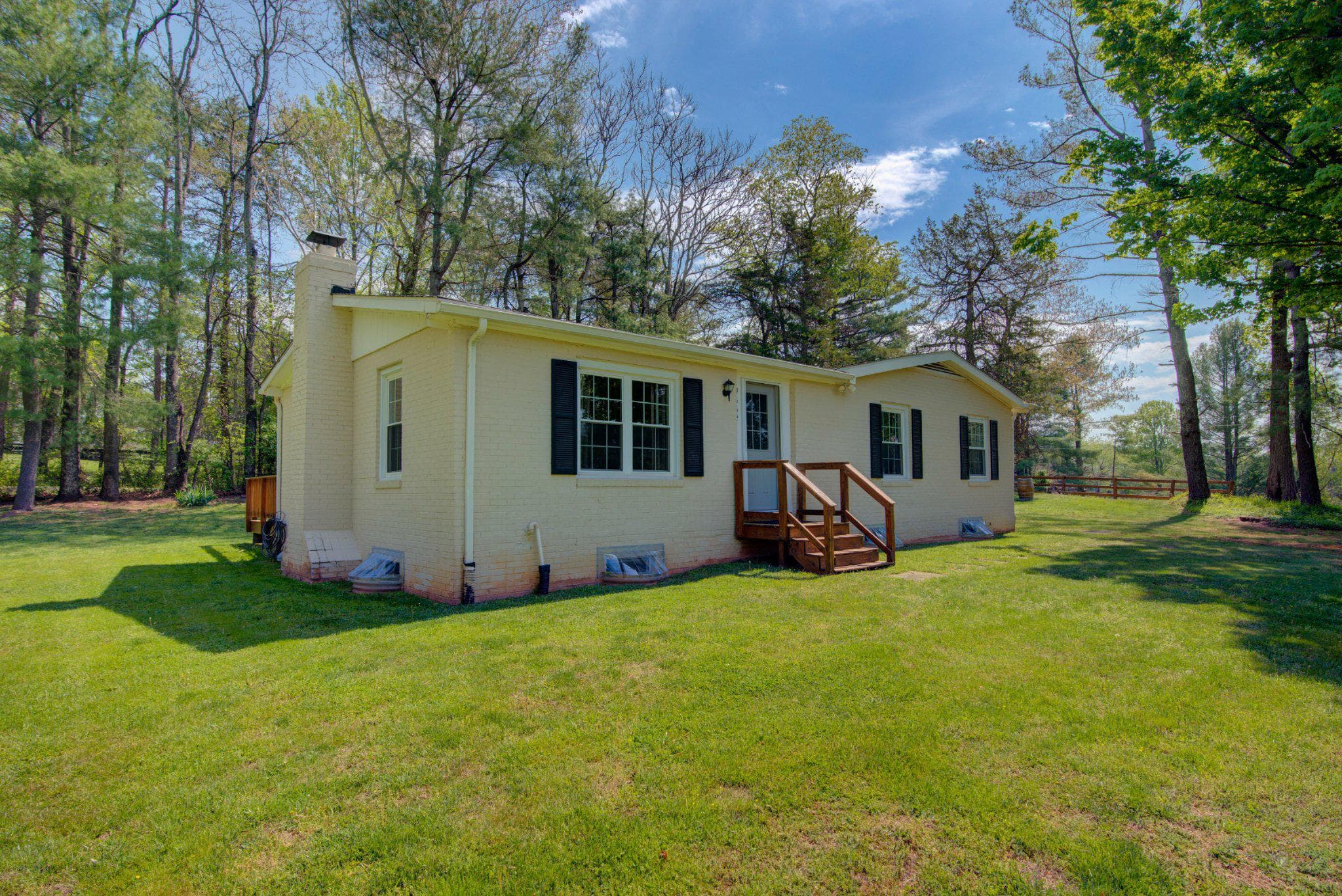 9452 Piney Mountain Rd, Warrenton, VA 20186-7440, United States - Photo 1