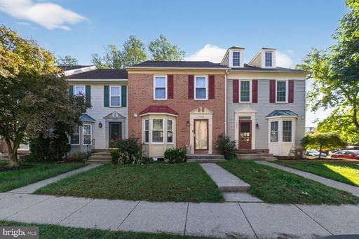 14203 Oakpointe Dr, Laurel, MD 20707-5866, United States - Photo 1