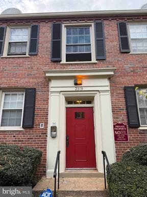 3919 Pennsylvania Ave SE, Washington, DC 20020-1141, United States - Photo 1
