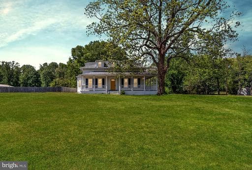 2575 HALLOWING POINT ROAD - Photo 1