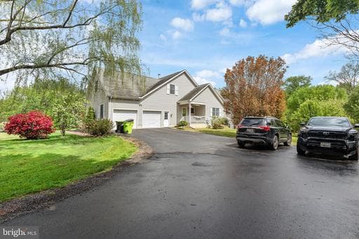 143 CLEMENCIA ROAD - Photo 1