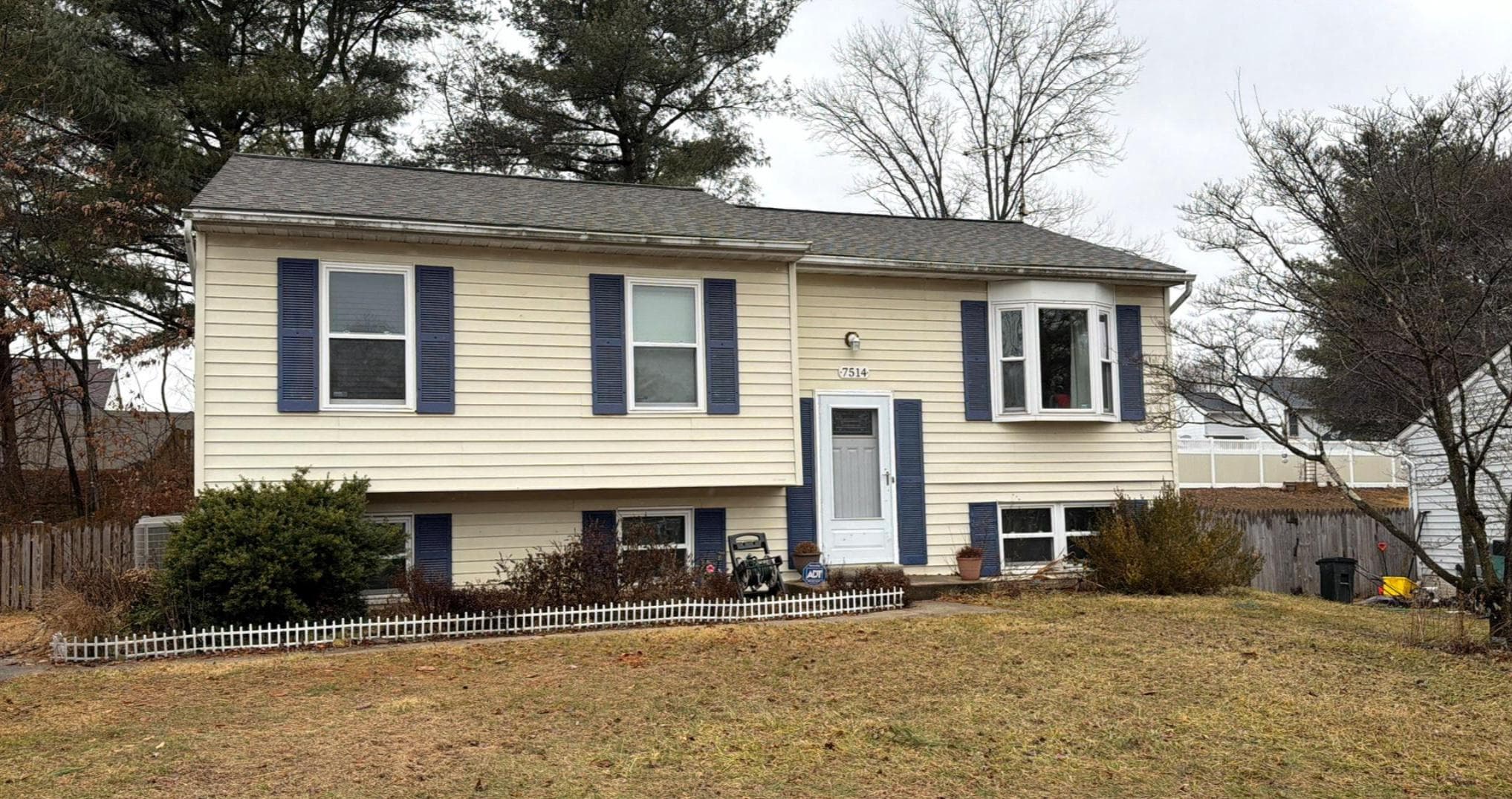 7514 BRAEMAR COURT - Photo 1