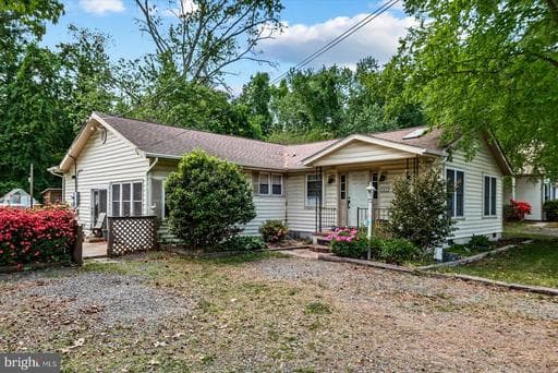797 Forest Grove Rd, Colonial Beach, VA 22443-3217, United States - Photo 1