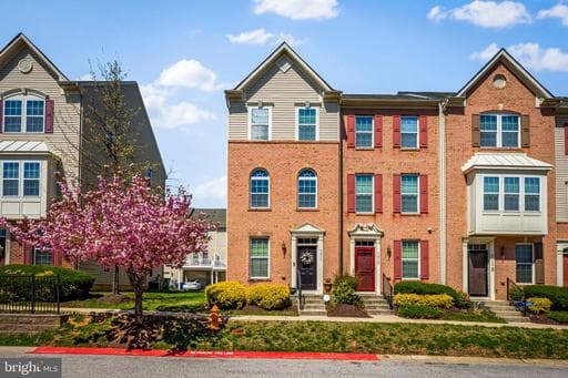 7217 ABBEY ROAD - Photo 1