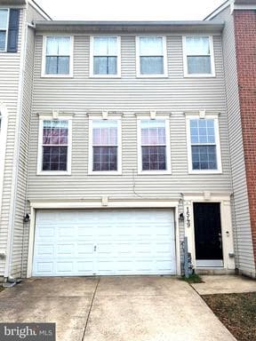 1549 FALLING BROOK COURT - Photo 1