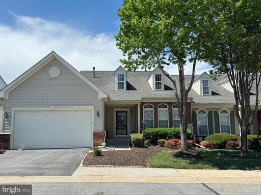 9900 HILLANDALE WAY 18 - Photo 1