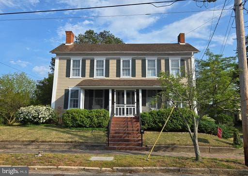 105 W FEDERAL STREET - Photo 1