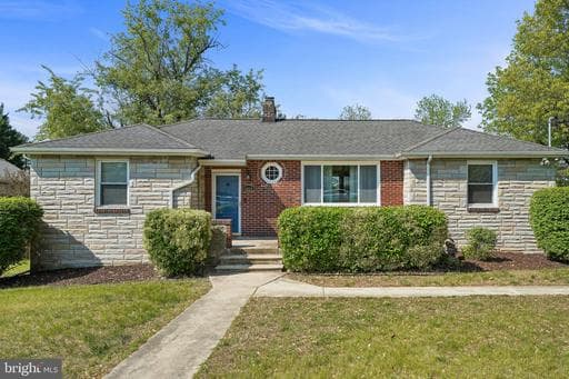 6010 HUNT CLUB ROAD - Photo 1