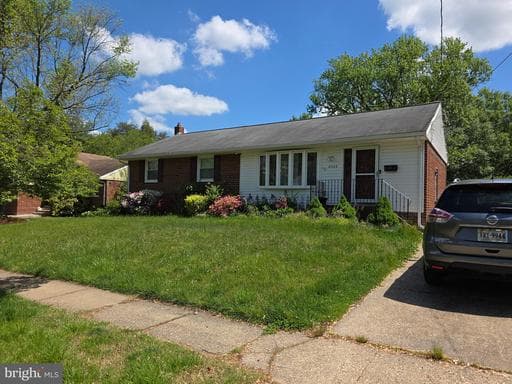 8326 VERONA DRIVE - Photo 1