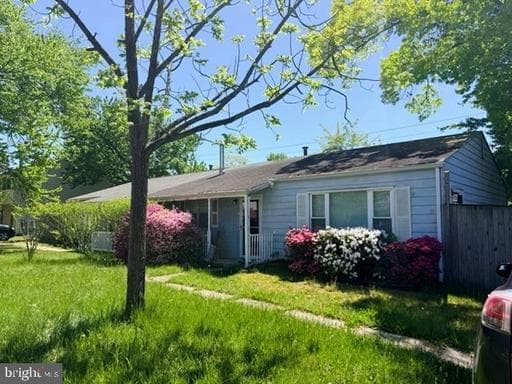 1073 Kings Rd, Pasadena, MD 21122-1930, United States - Photo 1