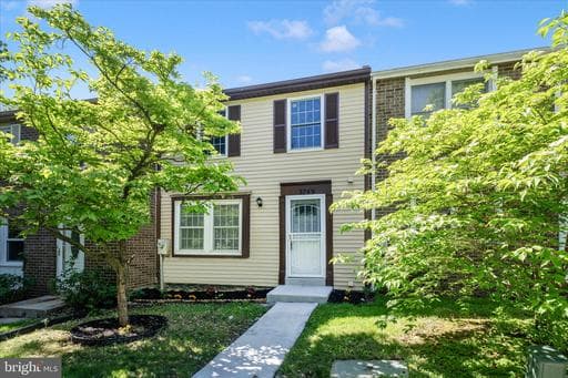 3749 Castle Ter, Silver Spring, MD 20904-4703, United States