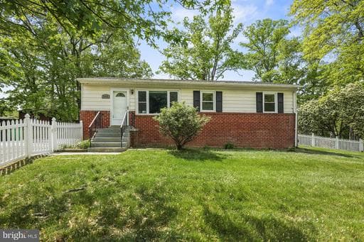 5802 SHEPHERD LANE - Photo 1