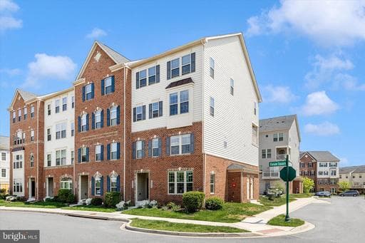 6032 FORUM SQUARE - Photo 1
