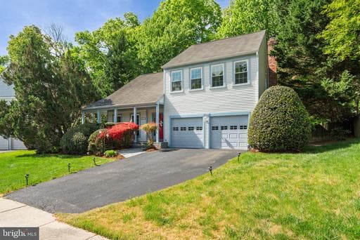 9011 Banyon Ridge Rd, Fairfax Station, VA 22039-3017, United States - Photo 1