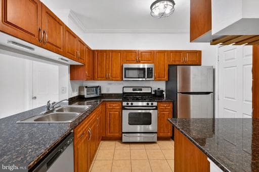 12937 CENTRE PARK CIRCLE 304 - Photo 1