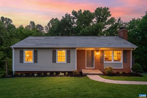 2208 BANBURY ST,CHARLOTTESVILLE,VA,22901,CHARLOTTESVILLE CITY