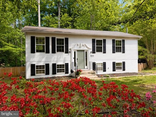 605 MERMAID COURT - Photo 1