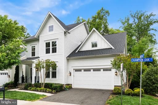 6198 CHAMPION OAK COURT - Photo 1