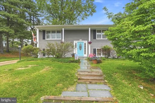 1802 LEADBURN ROAD - Photo 1