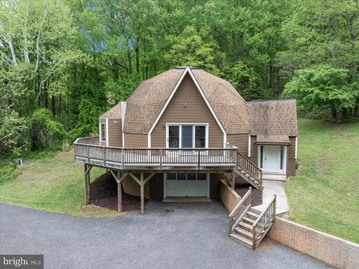 2813 Fry Rd, Jefferson, MD 21755-7424, United States - Photo 1