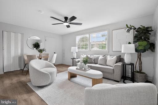 403 DATELEAF AVENUE - Photo 1