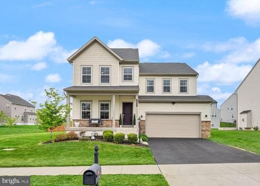 25029 STRIPED MAPLE DRIVE