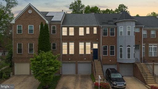 20695 Riptide Sq, Sterling, VA 20165-7437, United States - Photo 1