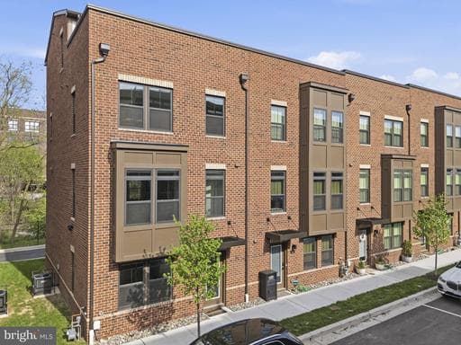 1566 LOWMAN STREET - Photo 1