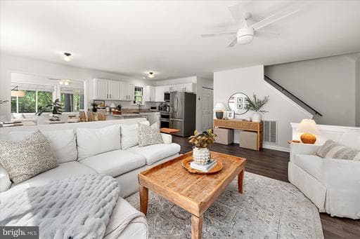8 BRIDGEWATER ROAD - Photo 1