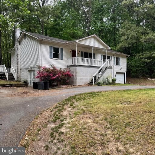 12334 LAKEVIEW DRIVE - Photo 1