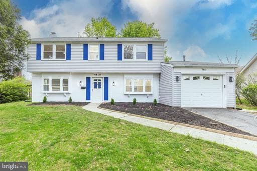 4410 OCKFORD LANE - Photo 1
