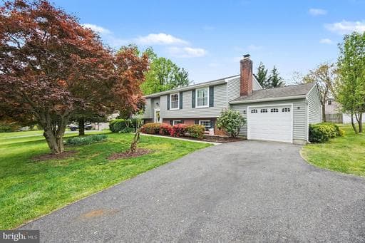 3410 BAYWOOD DRIVE - Photo 1