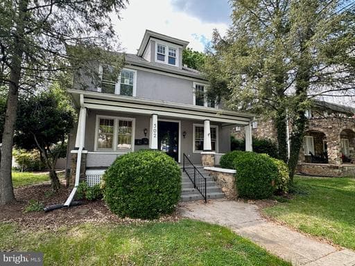 502 N Royal Ave, Front Royal, VA 22630-2710, United States