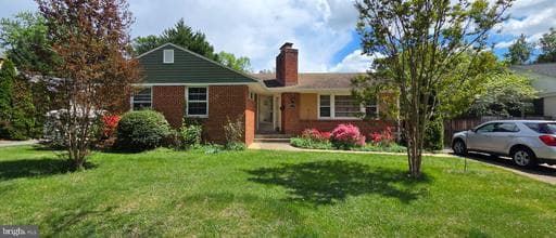 10027 KENSINGTON PARKWAY - Photo 1