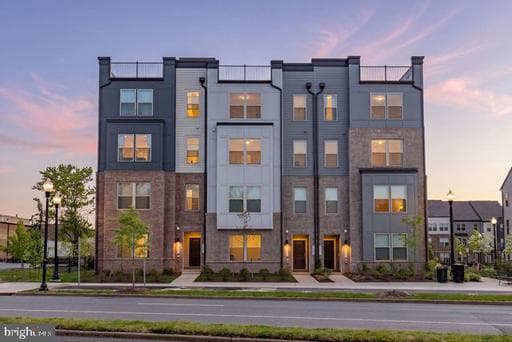 1147 HERNDON PARKWAY 110