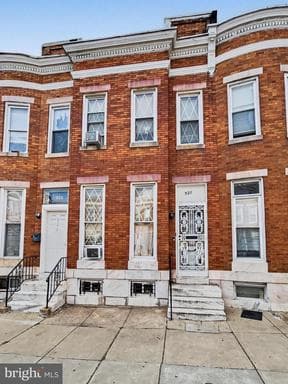 520 SANFORD PLACE