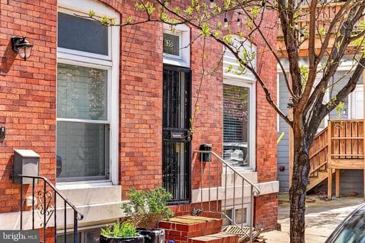635 S EATON STREET - Photo 1