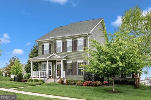 4700 PULLER DRIVE - Photo 1