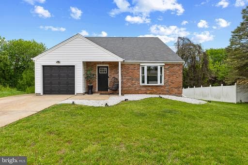 3919 BRENBROOK DRIVE - Photo 1