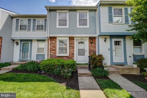 2880 S MEADE STREET - Photo 1