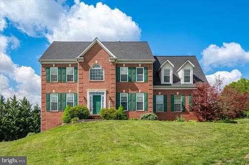 10204 EASTERDAY COURT - Photo 1