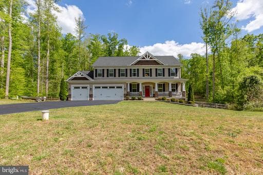 511 GRACEVIEW LANE - Photo 1