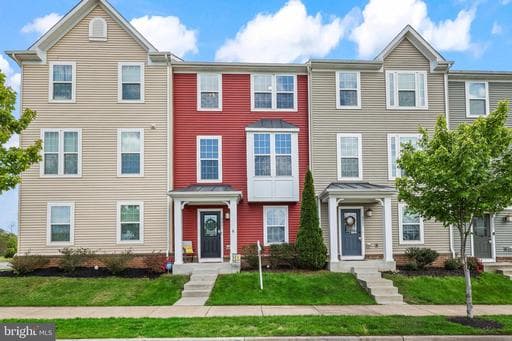 5521 HALE STREET - Photo 1